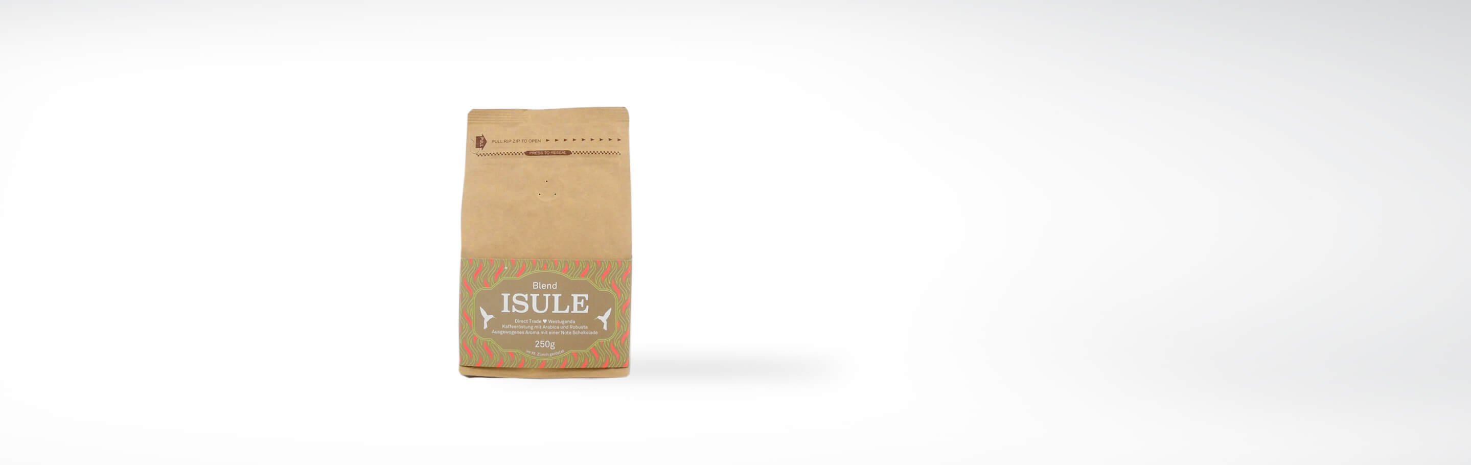 Eine 250g Packung Isule Blend Kaffee aus Westuganda, im braunen Papierbeutel, mit mittlerer Röstung und Noten von Schokolade.