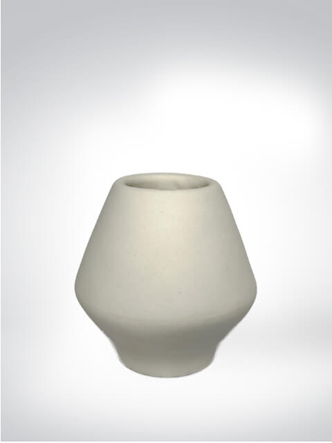 Weiße moderne Keramikvase mit schlichtem Design
