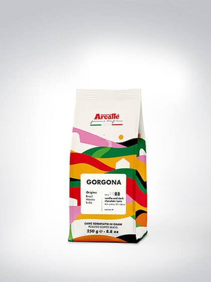 Bunt gestaltete Verpackung von Arcaffè Gorgona Kaffee, 250g.