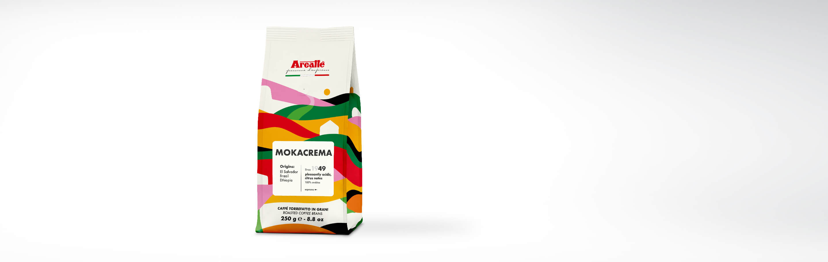 Verpackung von Arcaffè Mokacrema Kaffeebohnen mit buntem Design, 250 g