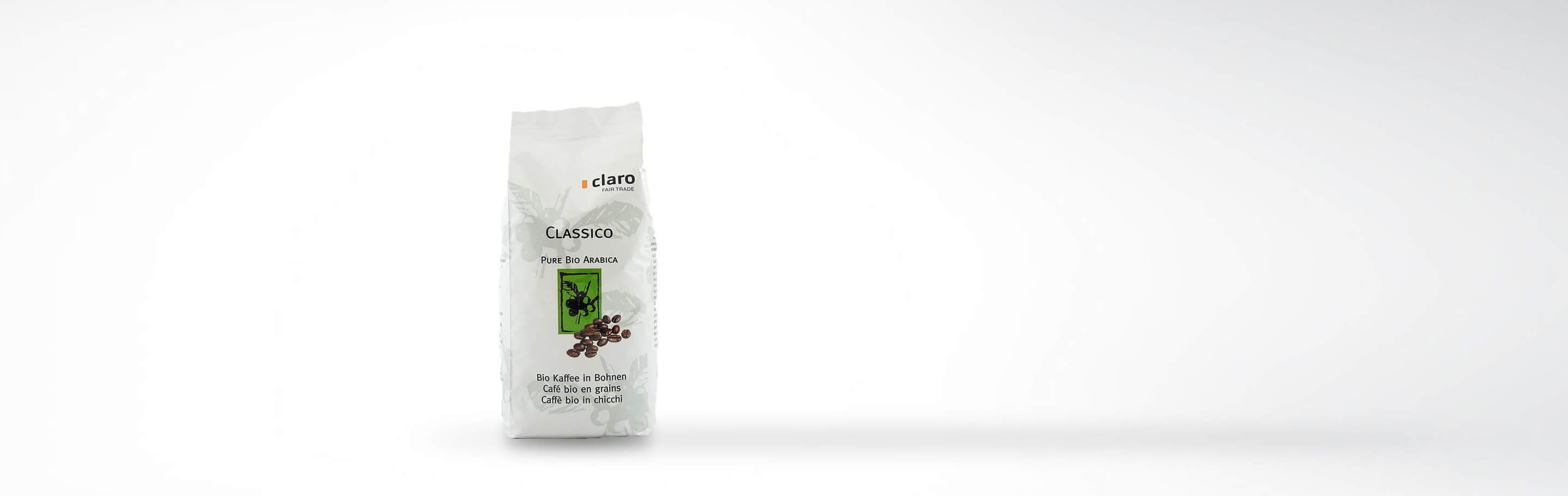 Eine Packung Claro Classico Bio Kaffee, Pure Bio Arabica, im 250g-Beutel. Fair Trade zertifiziert.